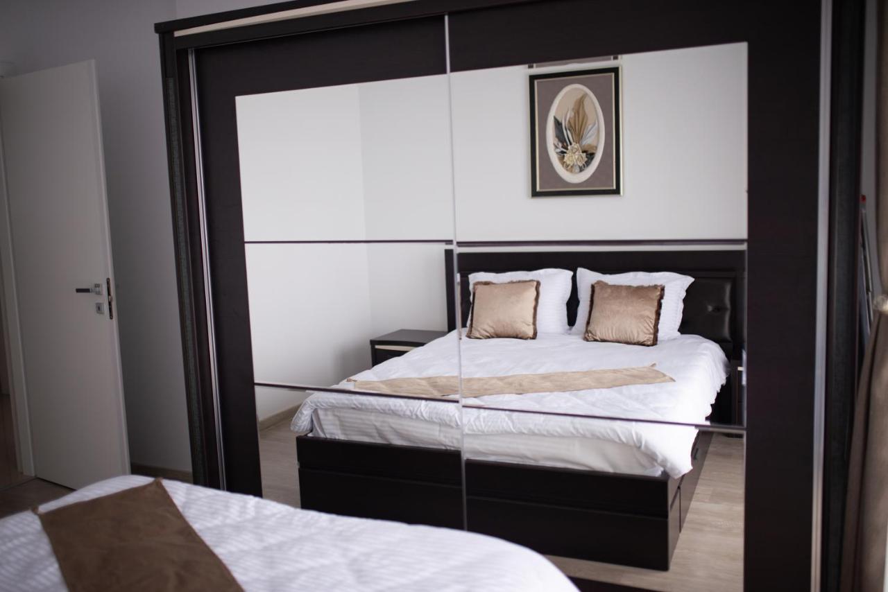 Apartament Denissia Oradea Εξωτερικό φωτογραφία